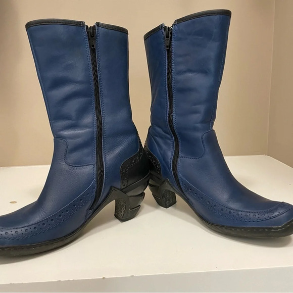 Eject Blue Leather Women’s Boot  in US 6 or EU 36 Made in Portugal - Picture 14 of 14